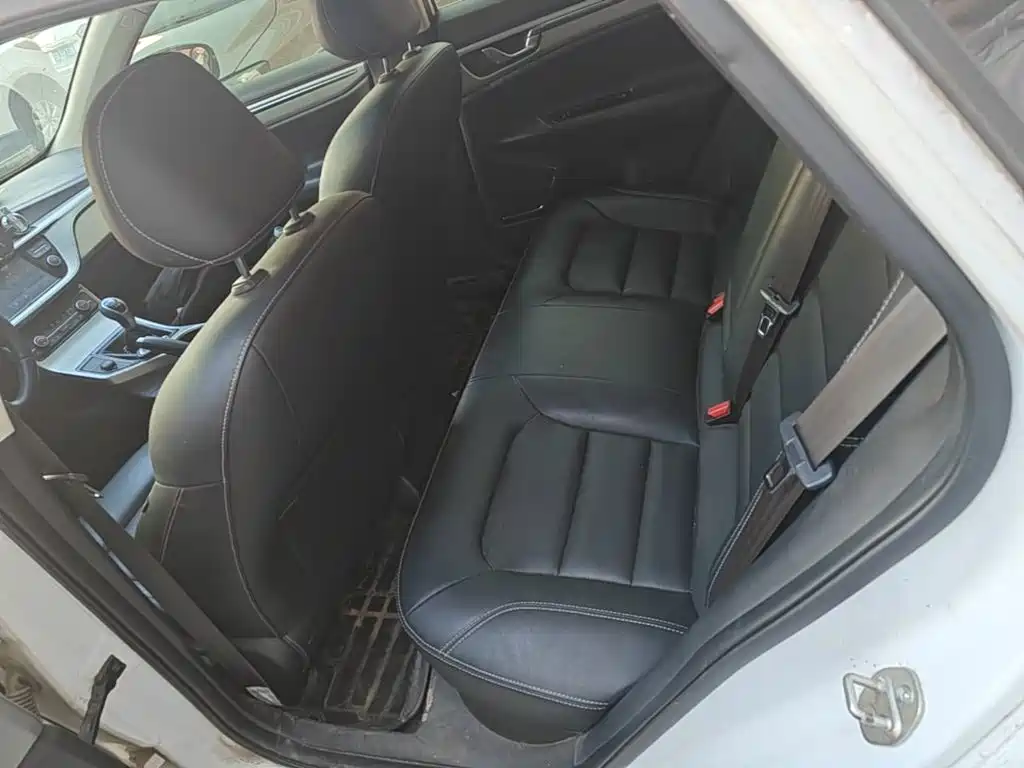 Geely Emgrand GL — миниатюра 17
