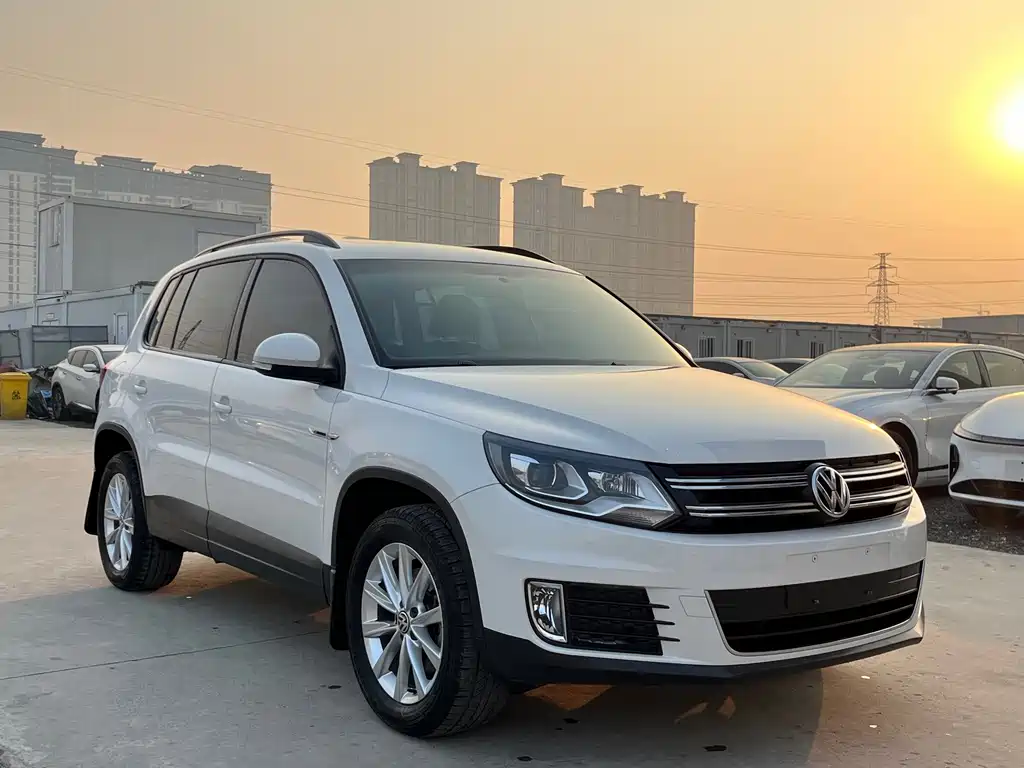 Volkswagen Tiguan — миниатюра 3