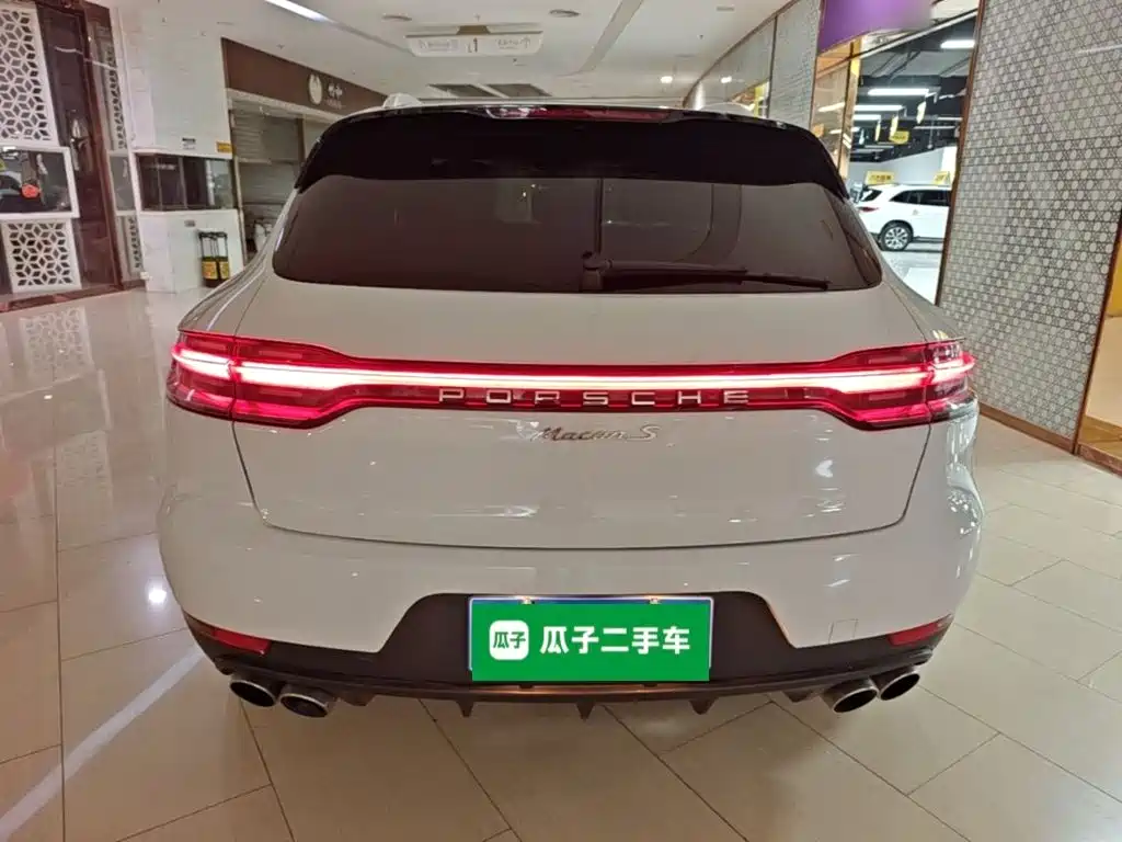 Porsche Macan — миниатюра 6