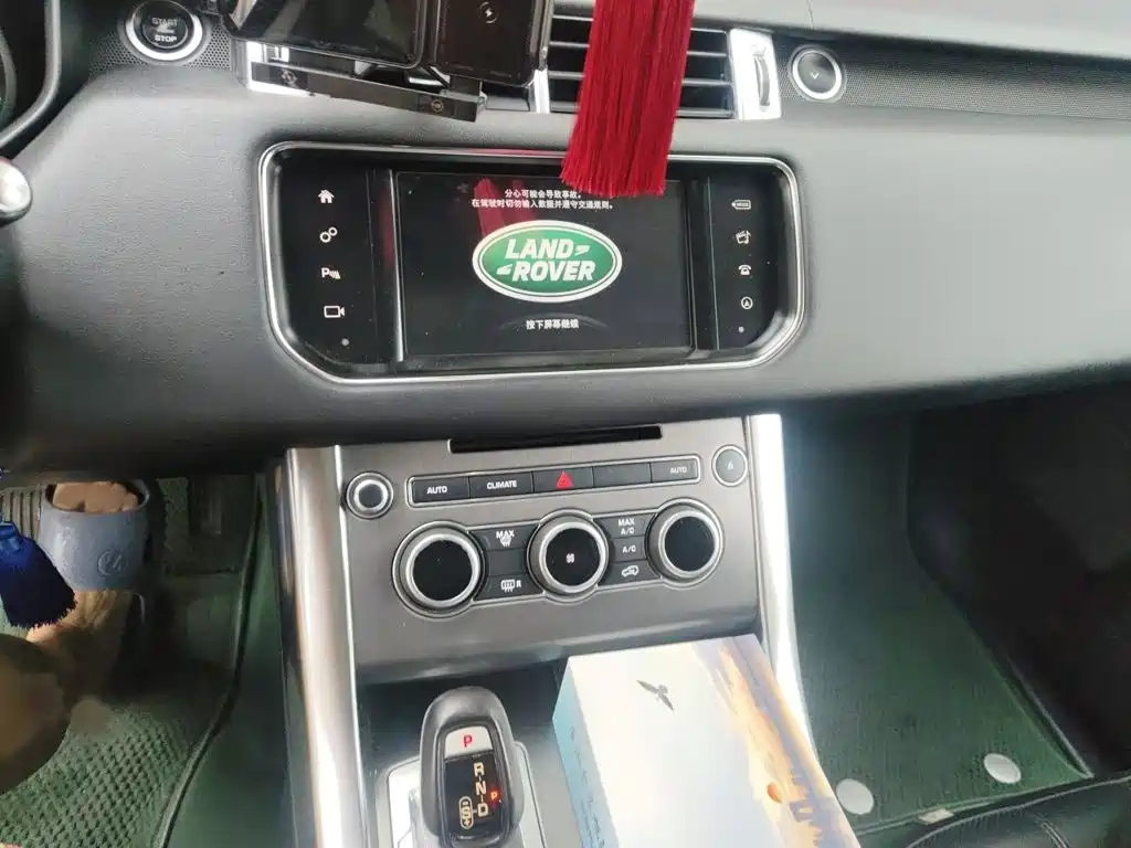Land Rover Range Rover Sport 2016 3.0 SC V6 SE