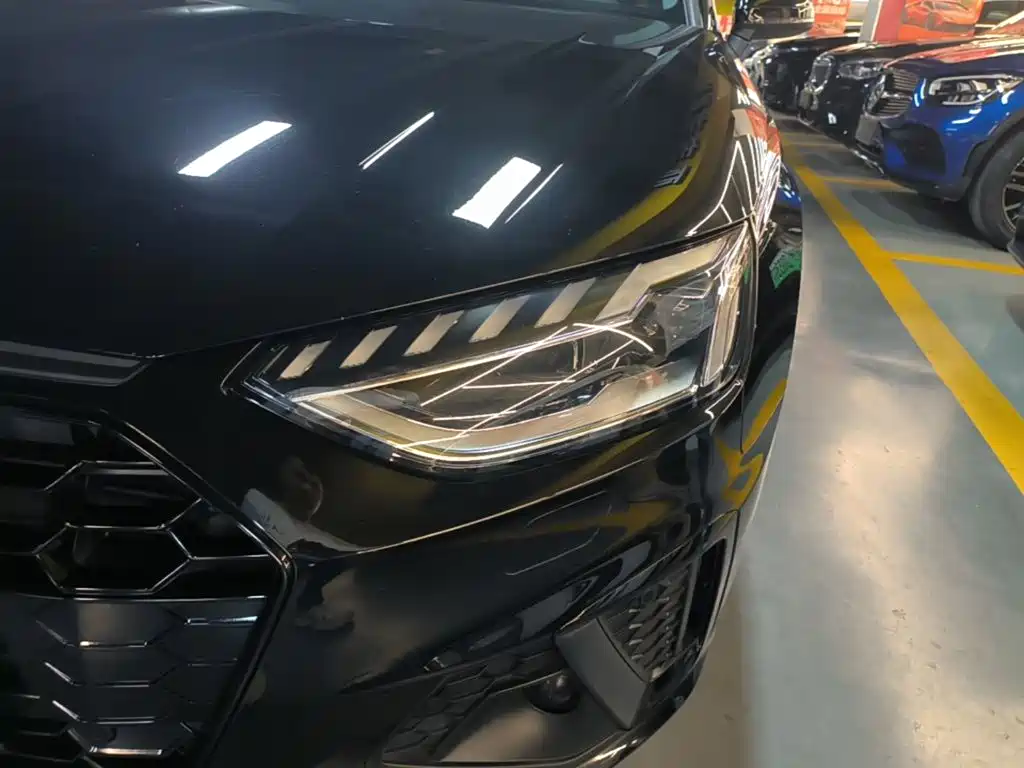 Audi A4 (Import) — миниатюра 24