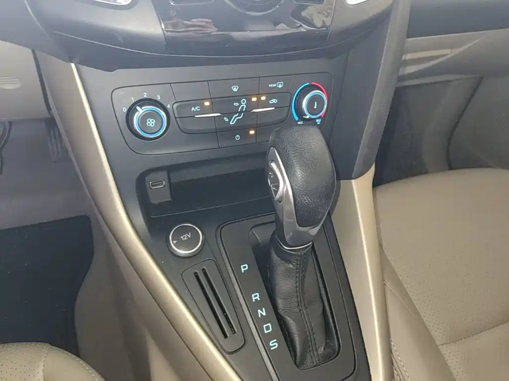 Ford Focus — миниатюра 14