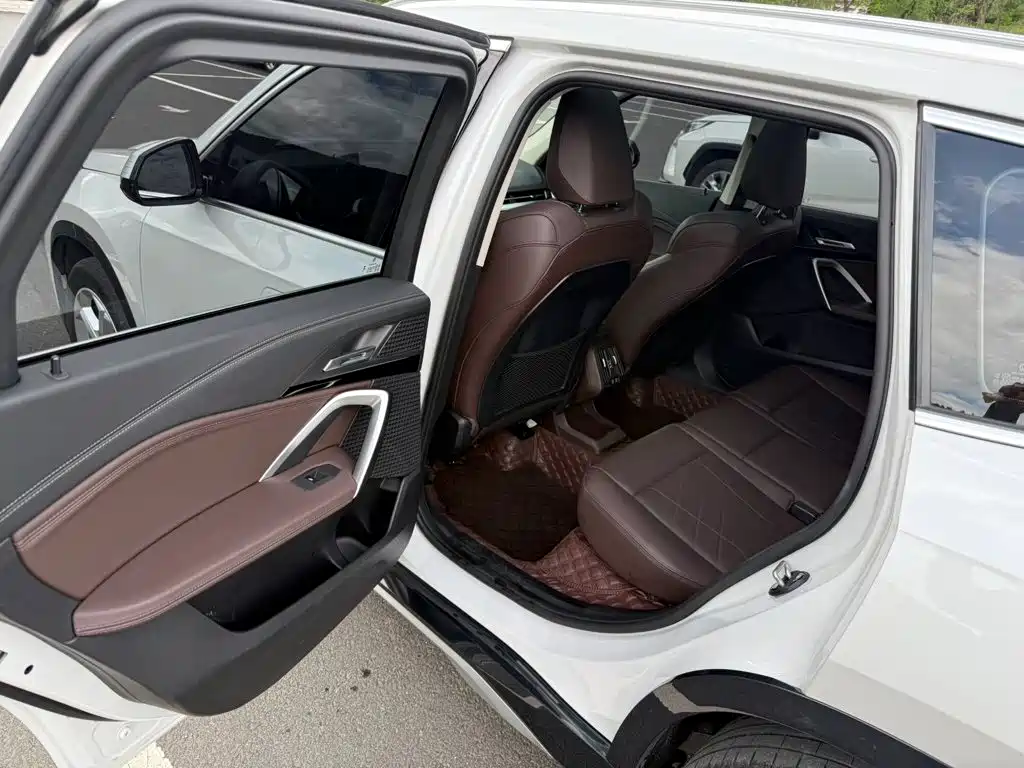BMW X1 — миниатюра 8