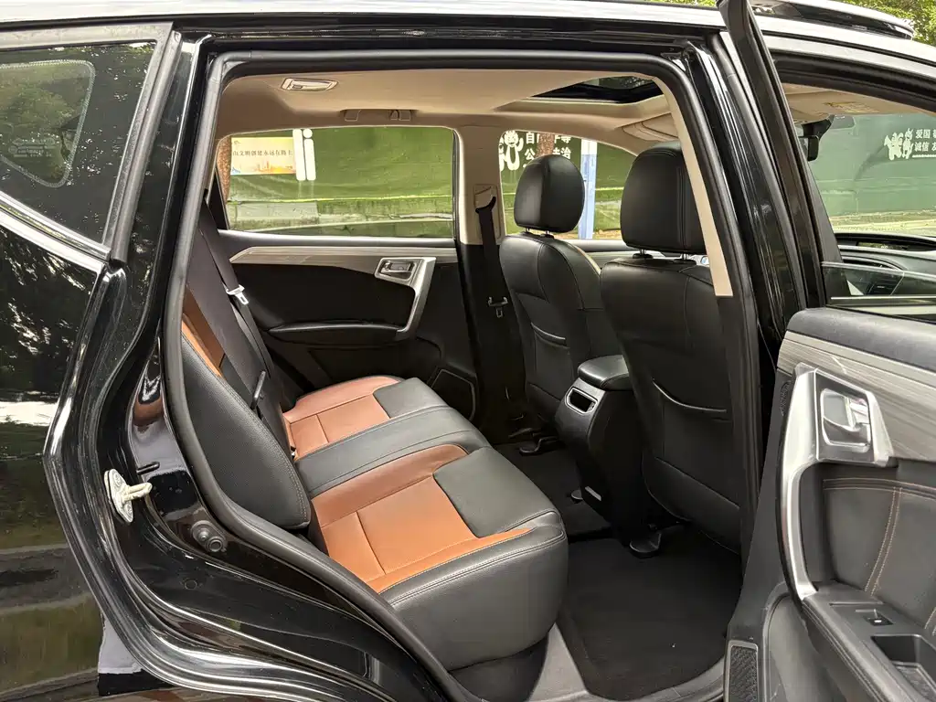 Geely Vision X6 — миниатюра 13