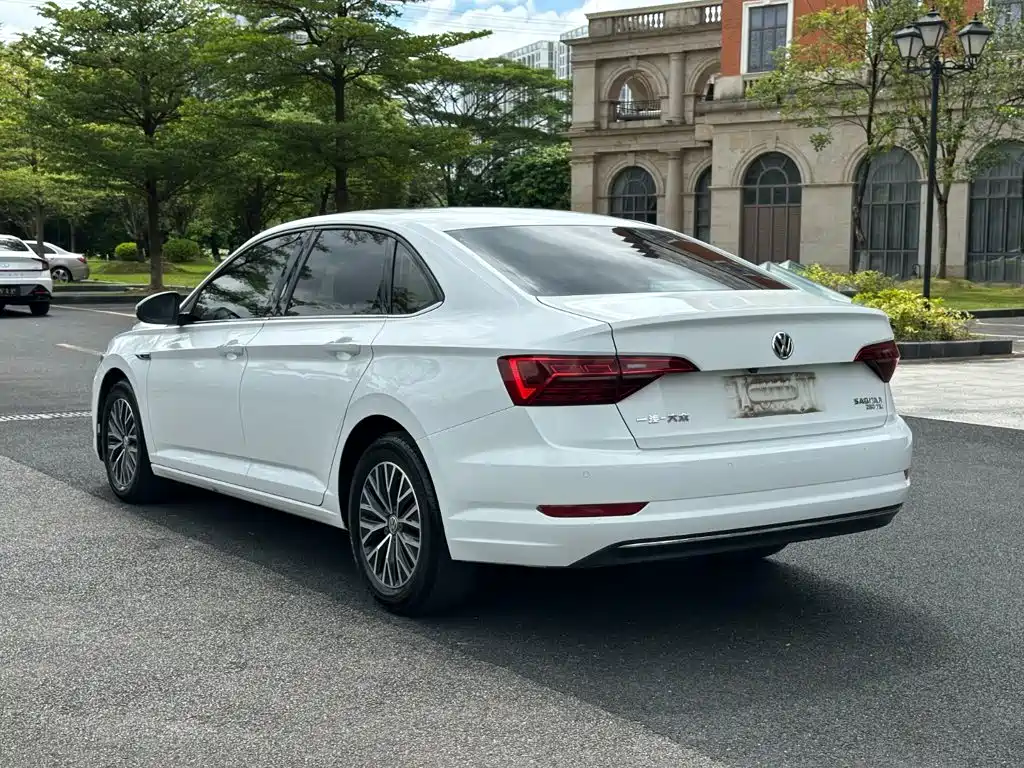 Volkswagen Sagitar — миниатюра 15