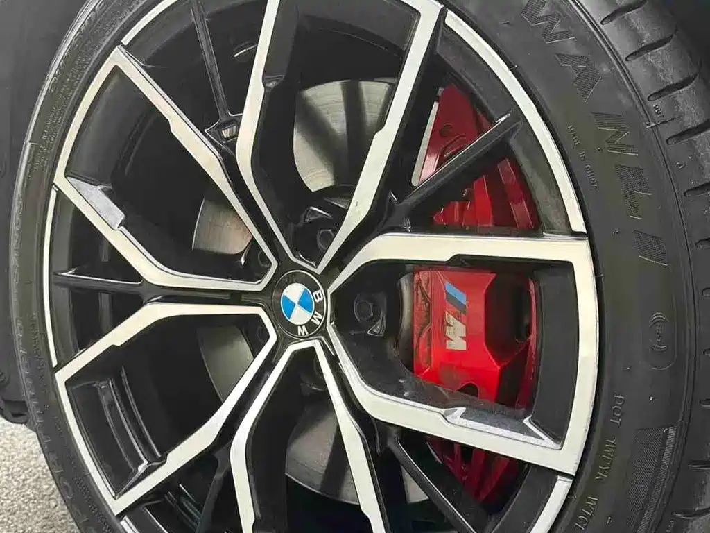 BMW 5 Series (Import) — миниатюра 8