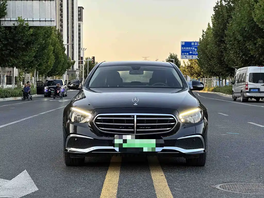 Mercedes-Benz E-Class New Energy