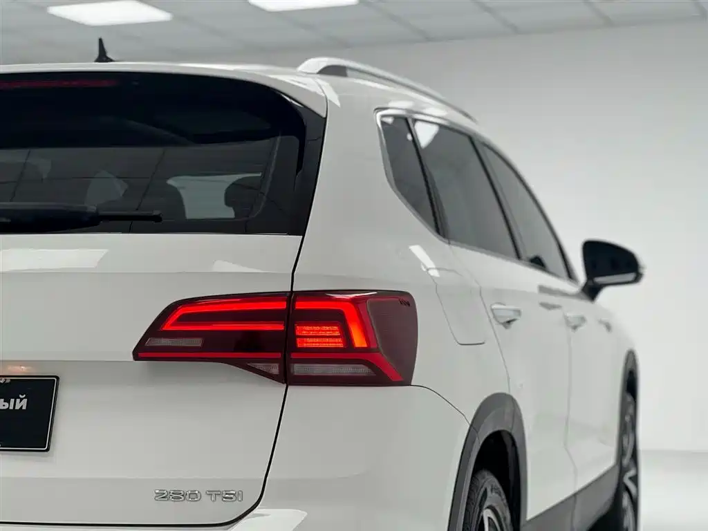 Volkswagen Tharu 2022 280TSI Luxury