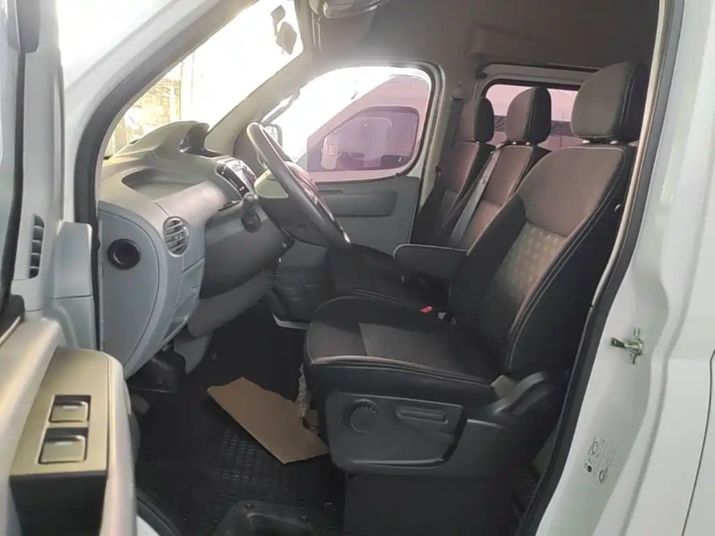 MAXUS V80 — миниатюра 15