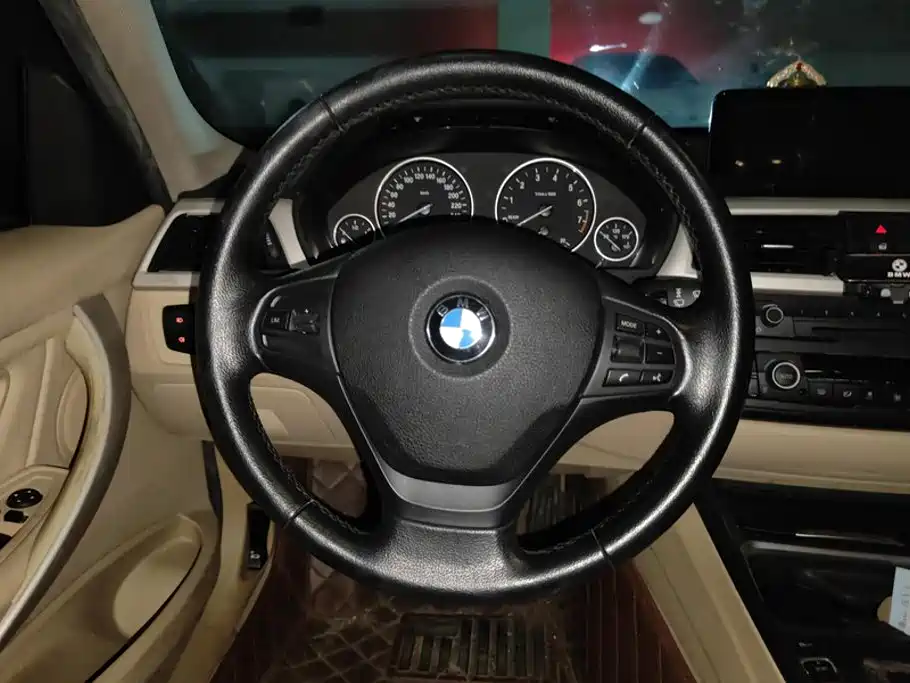 BMW 3 Series — миниатюра 15