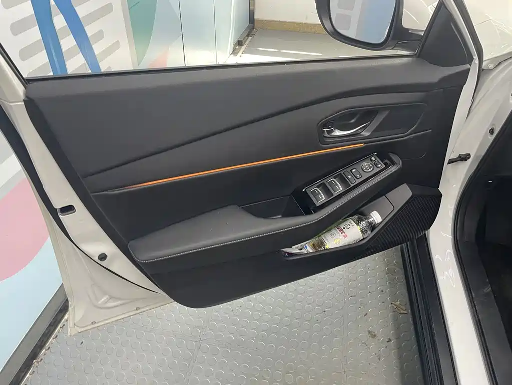 Honda Accord — миниатюра 7