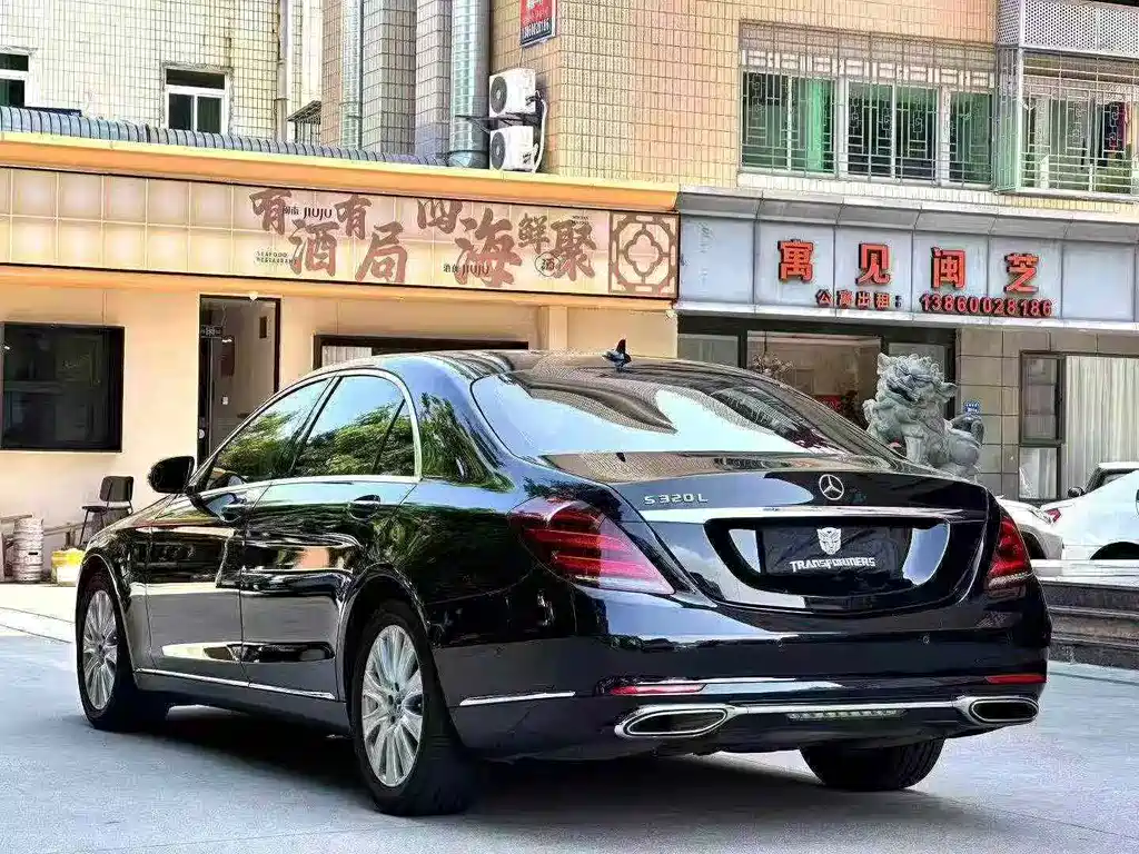 Mercedes-Benz S-Class — миниатюра 9