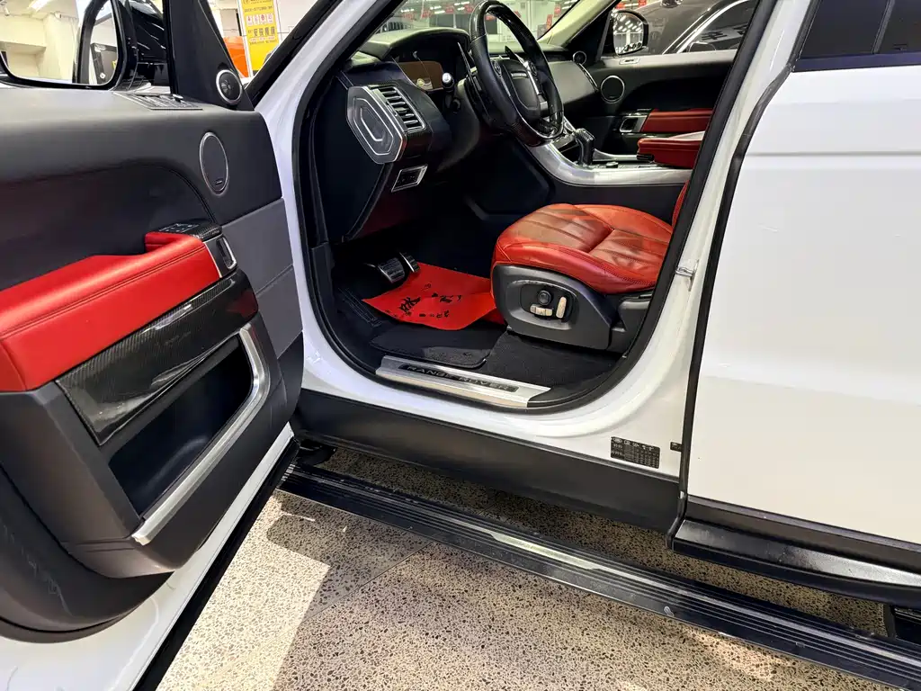 Land Rover Sport — миниатюра 14