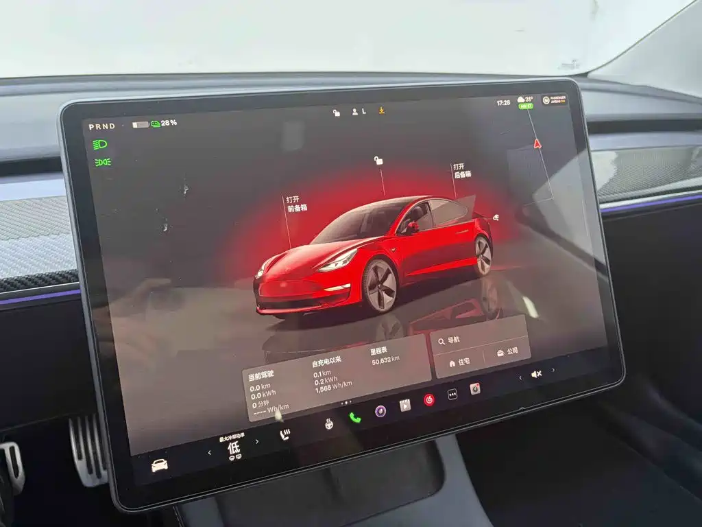 Tesla Model 3 — миниатюра 26