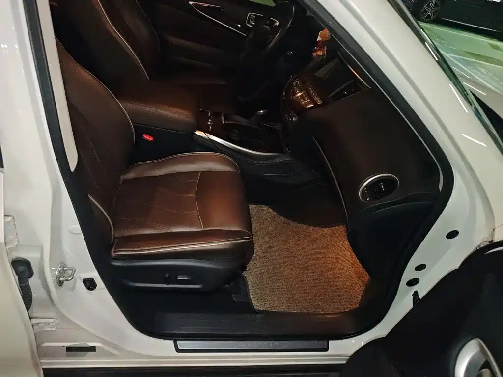 Infiniti QX60 (Import) — миниатюра 19