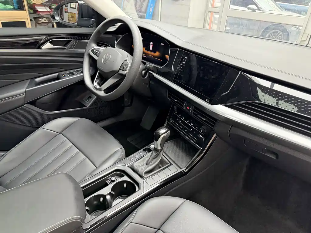 Volkswagen Passat — миниатюра 11