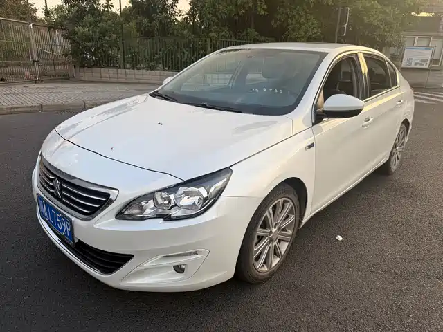 Peugeot 408