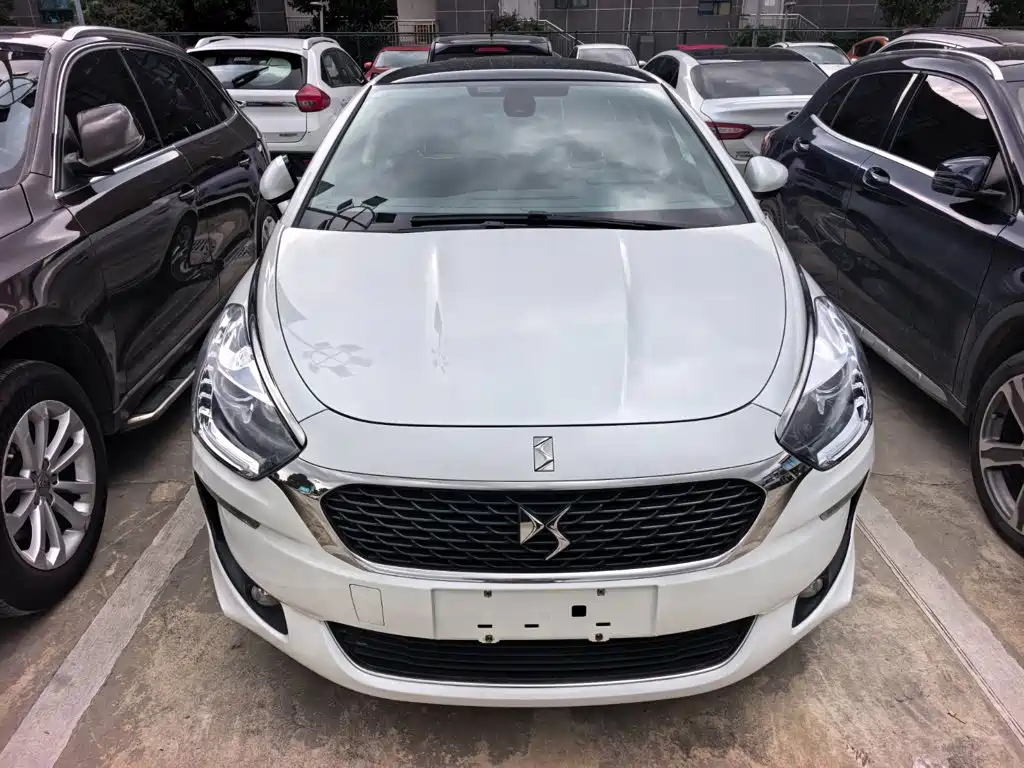 DS DS 5 — миниатюра 2