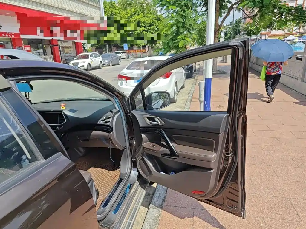 GAC Motor Trumpchi GS4 — миниатюра 19