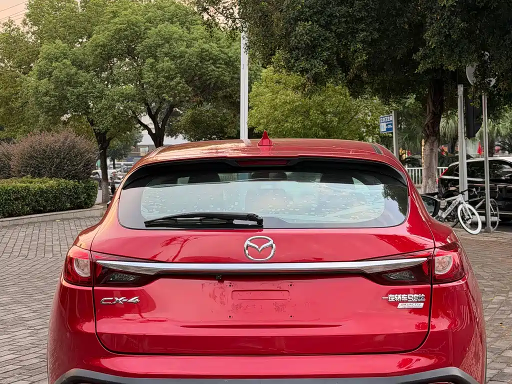 Mazda CX-4 — миниатюра 11