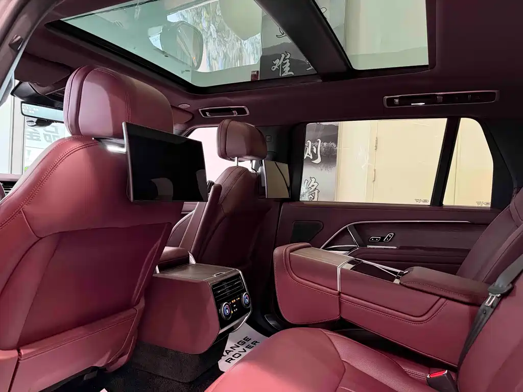 Land Rover Range Rover — миниатюра 15