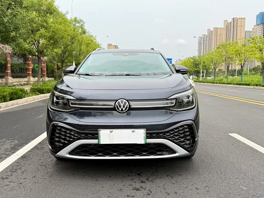 Volkswagen ID.6 Crozz — миниатюра 2