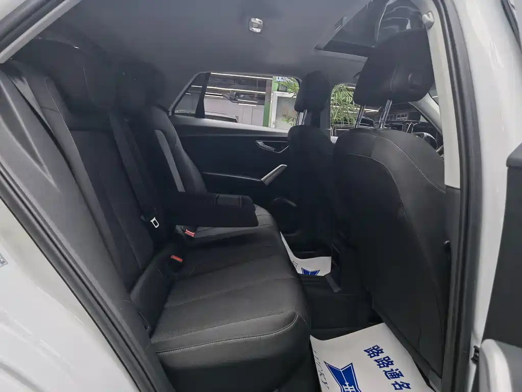 Audi Q2L — миниатюра 9
