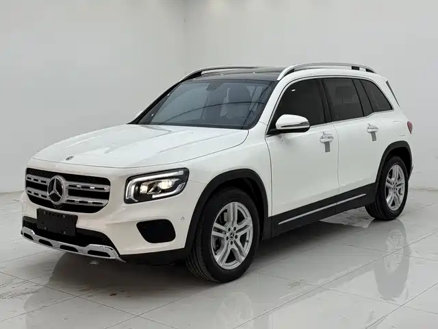 MERCEDES BENZ GLB