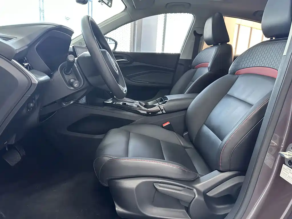 MG MG5 — миниатюра 7