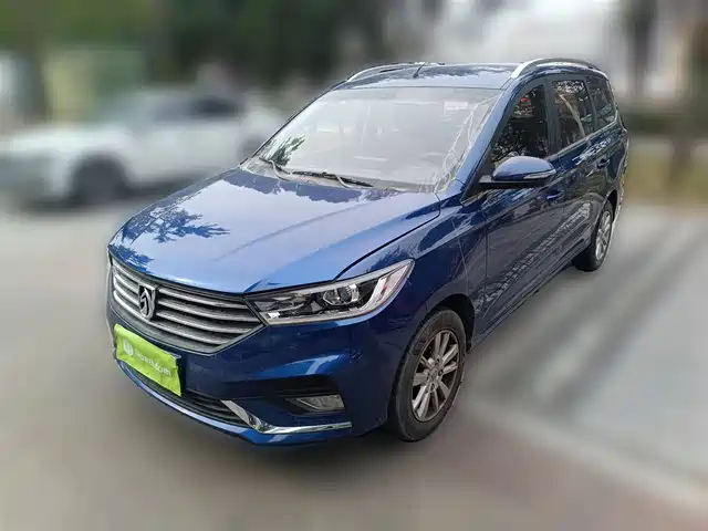 BAOJUN 360 2019