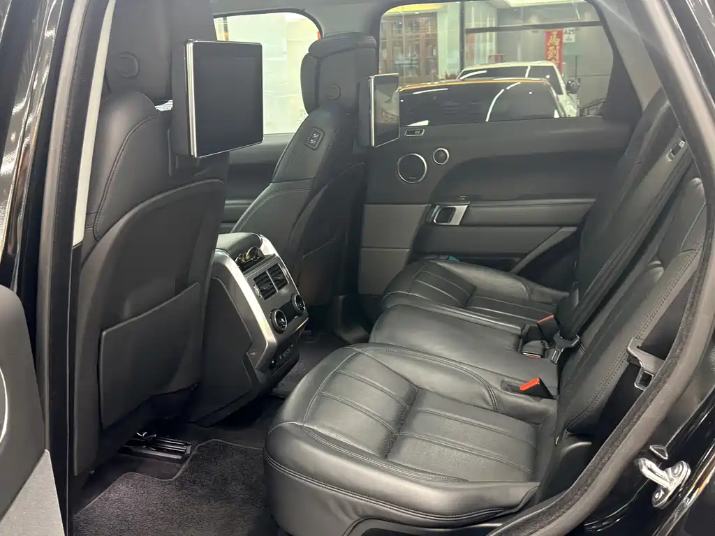 Land Rover Sport — миниатюра 7