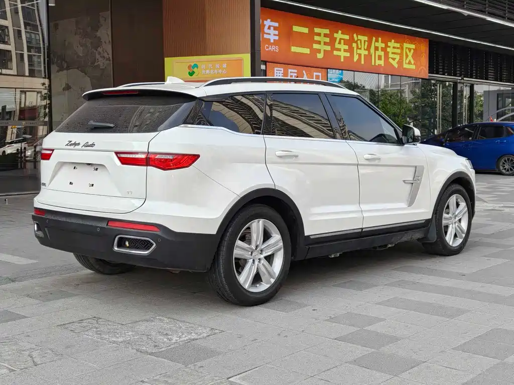 ZOTYE T700