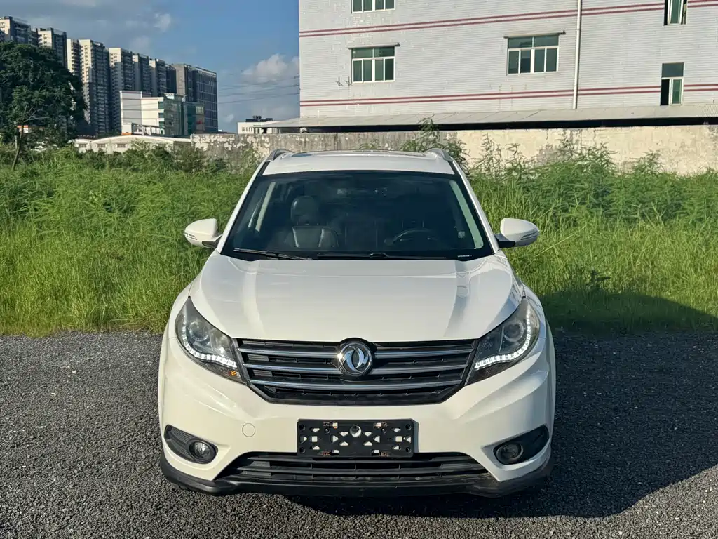 Dongfeng 580 2016 1.8L MT Comfort