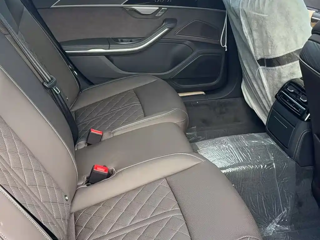 Audi A8 2025 A8L 50 TFSI quattro