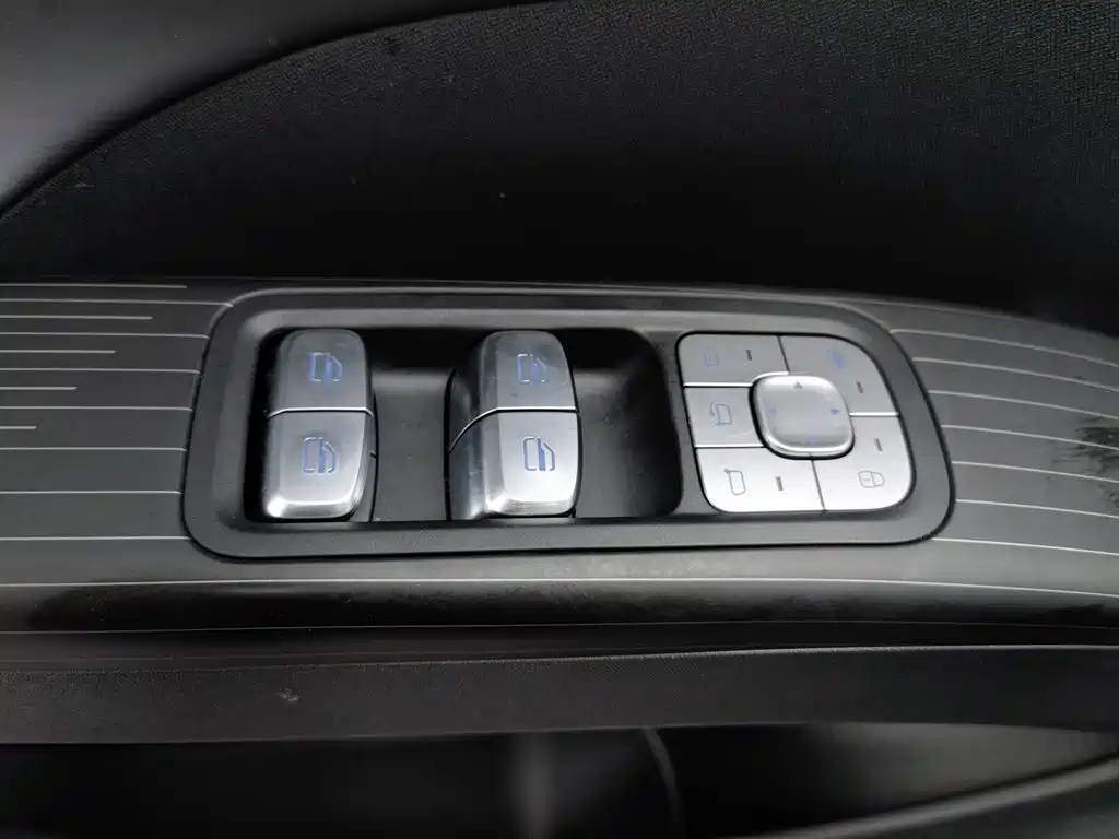 Chery Tiggo 8 — миниатюра 9