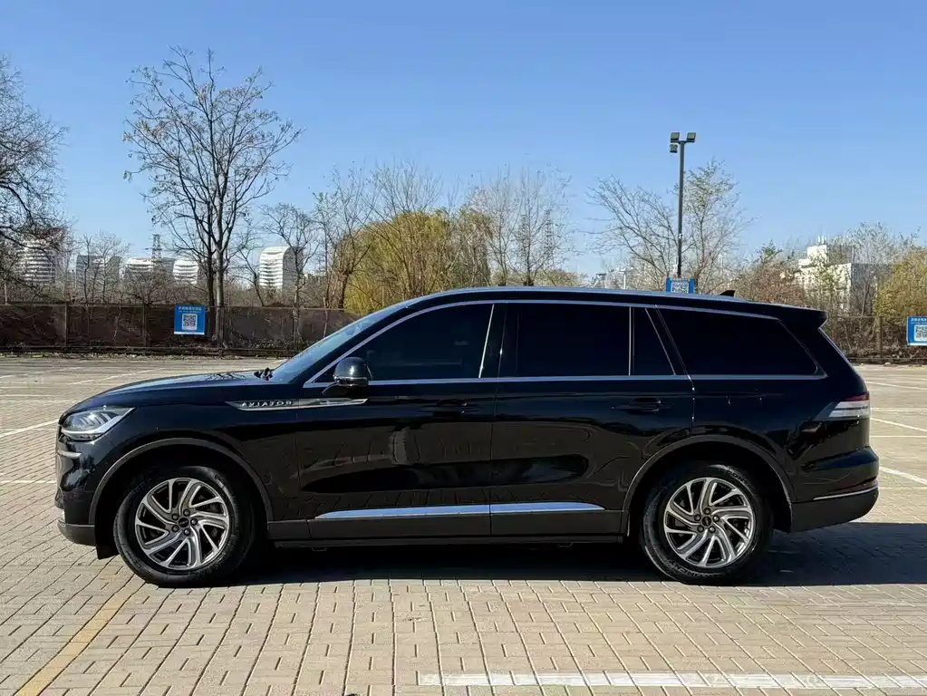Lincoln Aviator 2021 3.0T V6 Premium