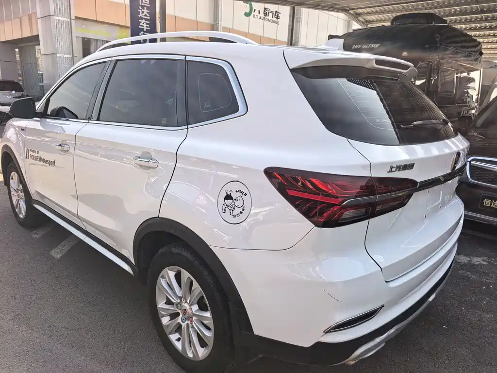 Roewe RX5 — миниатюра 6