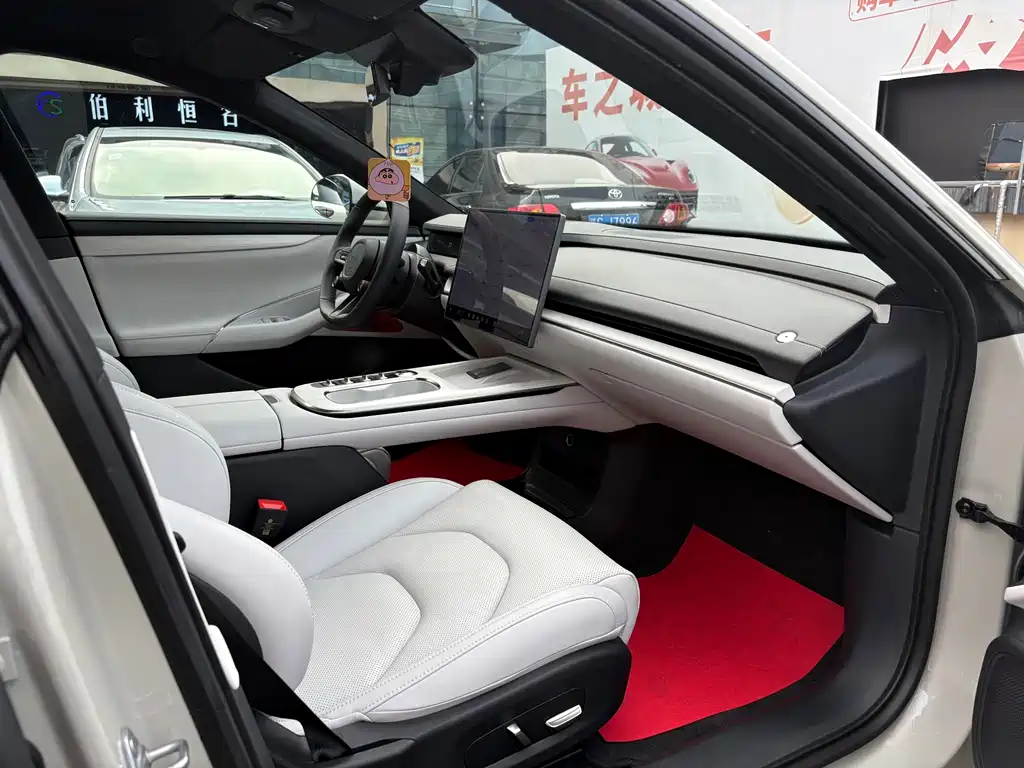 XIAOMI CAR XIAOMI SU7