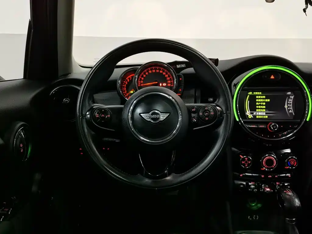 MINI Mini — миниатюра 11