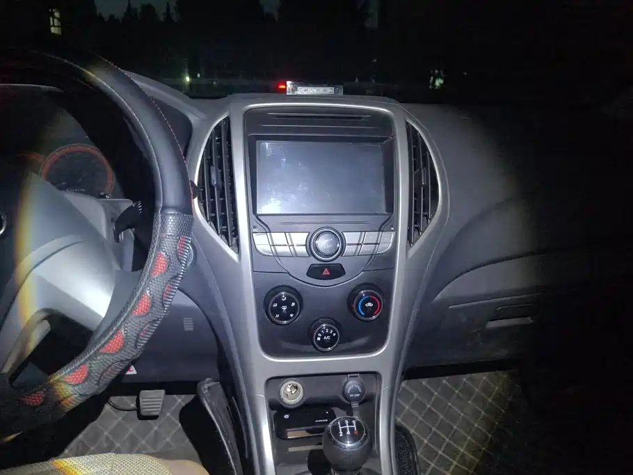BYD F3 — миниатюра 13