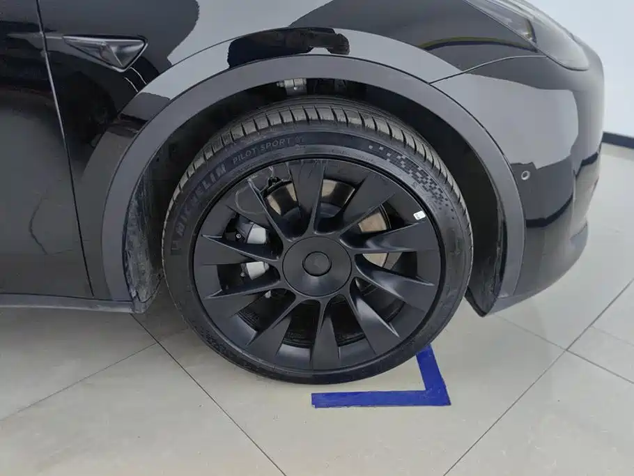 Tesla Model Y — фотографии объявления, Фото 7