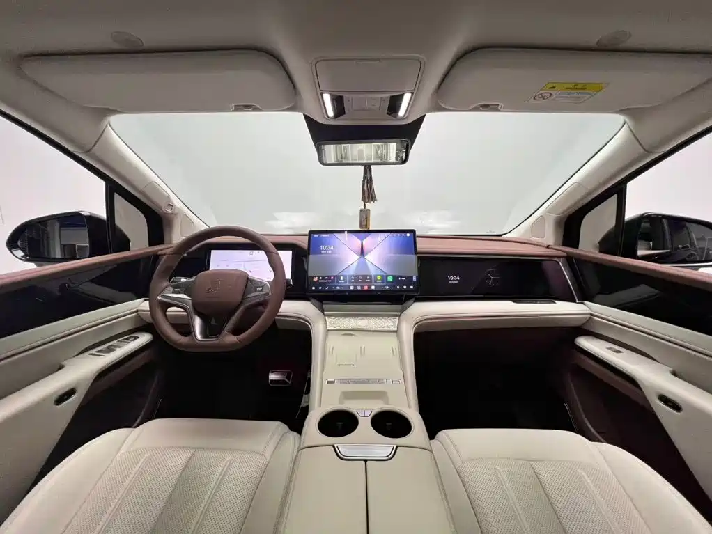 BYD Xia — миниатюра 11