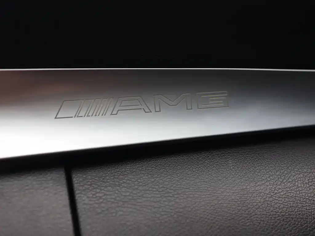 Mercedes-Benz C-Class — миниатюра 11