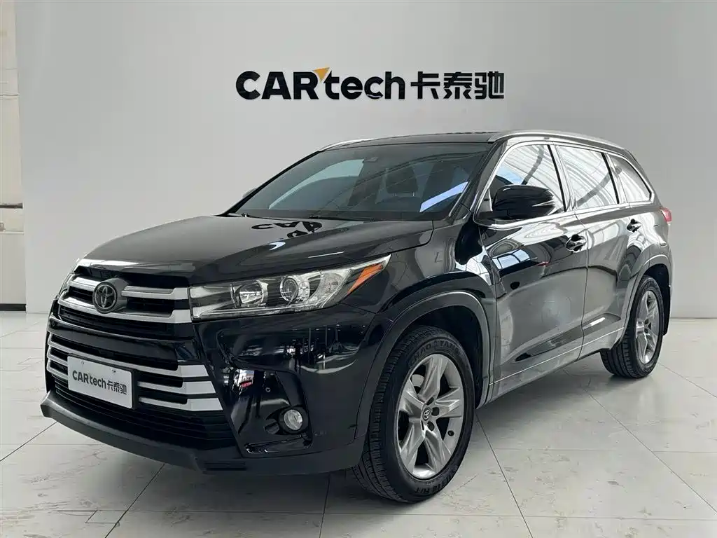 TOYOTA HIGHLANDER