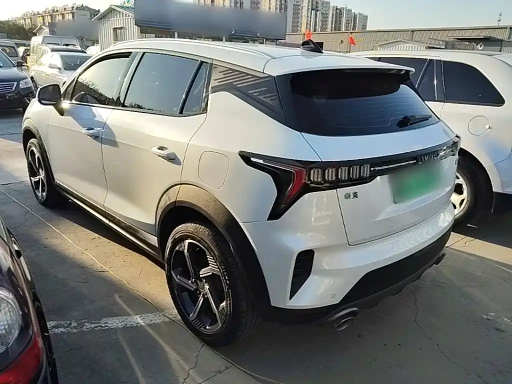 Lynk & Co 06 EM-P — миниатюра 5