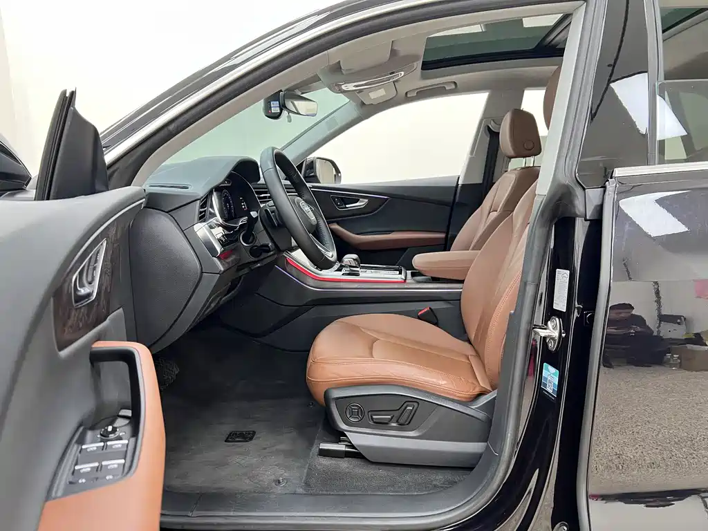 Audi Q8 — миниатюра 10