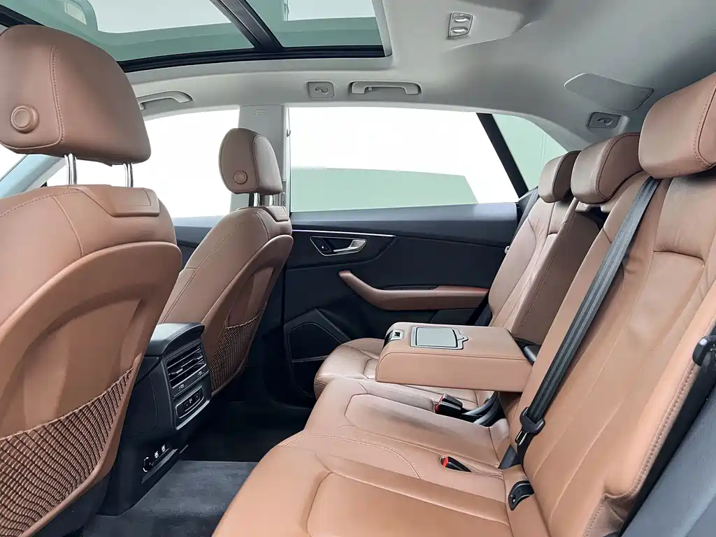 Audi Q8 — миниатюра 12