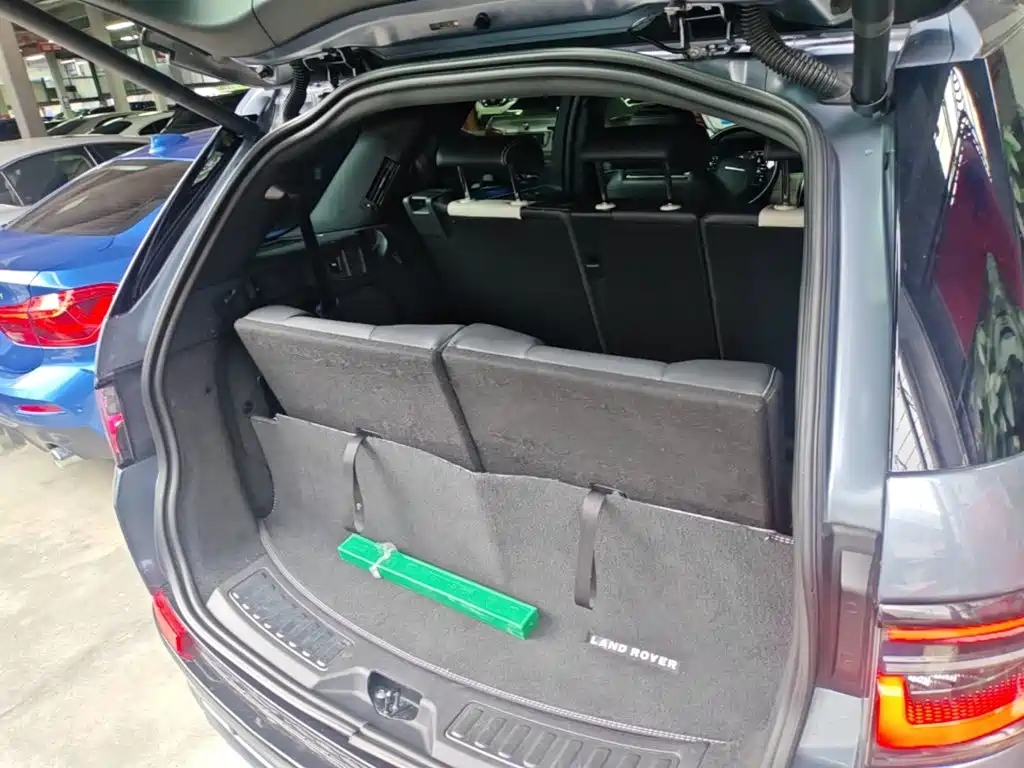 Land Rover Discovery Sport — миниатюра 19