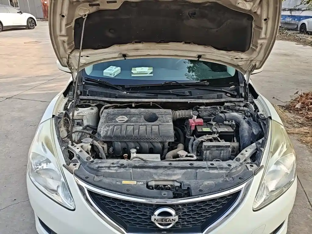 Nissan Tiida — миниатюра 20
