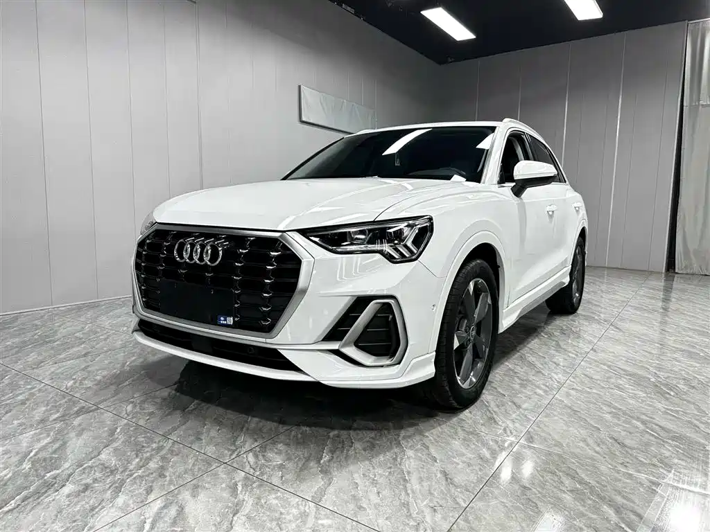 Audi Q3 2023